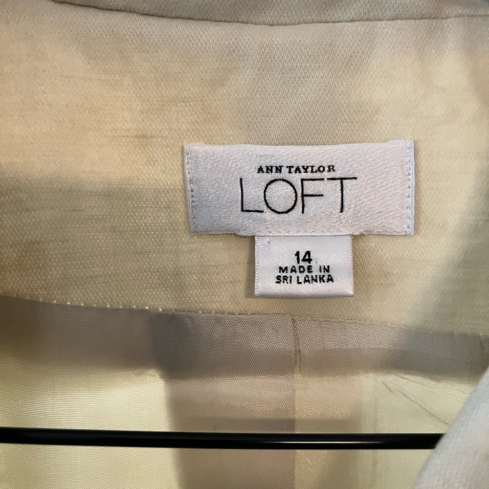 Ann Taylor skirt suit, women’s 14.